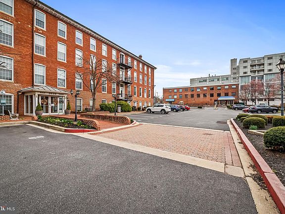 2nd image of 2639 Boston St Unit 316