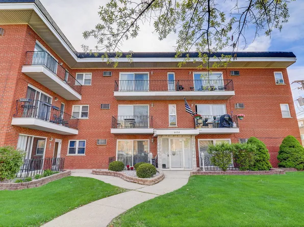 6450 S New England Ave APT 1A, Chicago, IL 60638