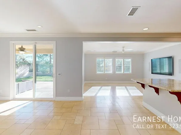 19320 Carranza Ln, Santa Clarita, CA 91350