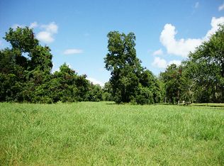 938 Winchester Trl, Angleton, TX 77515