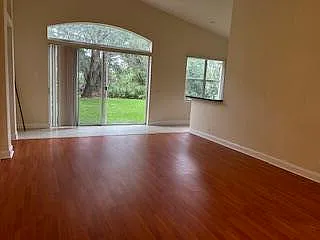 6211 Arlington Way — Photo 2