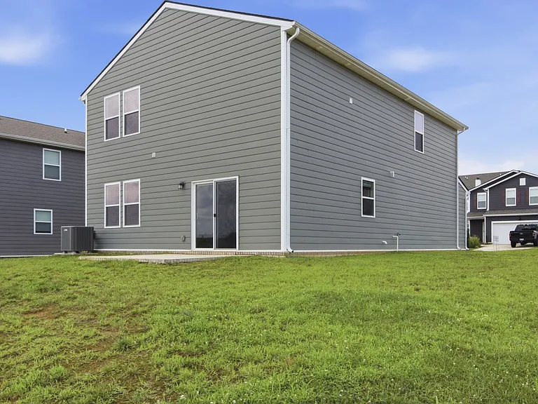 3901 Sadie St — Photo 35