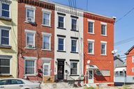 Carnegie St-S0210-001.jpg