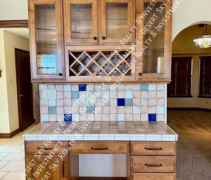 1719 Regal Rdg — Photo 12
