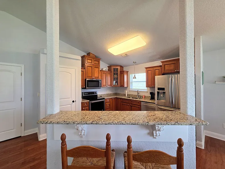 949 Osprey Ct — Photo 11