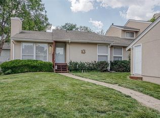 10985 Rosehill Rd, Overland Park, KS 66210