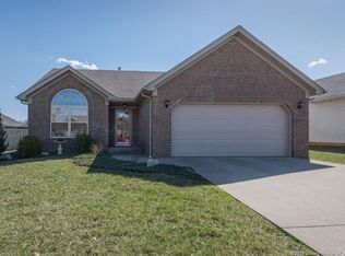 3810 Ridgetop Cir, Jeffersonville, IN 47130
