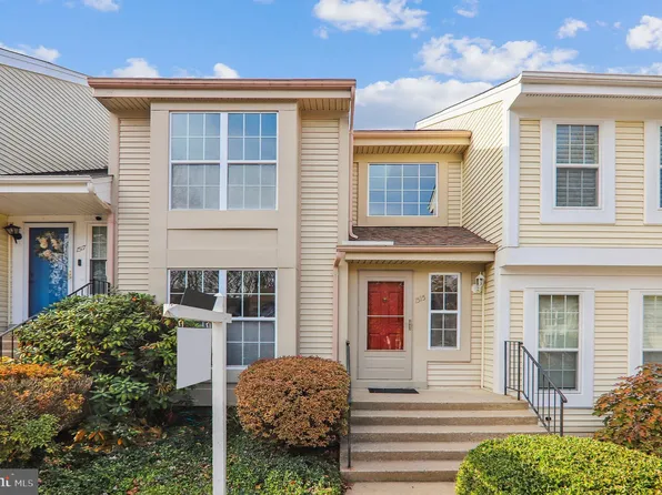 1515 Ingram Ter, Silver Spring, MD 20906