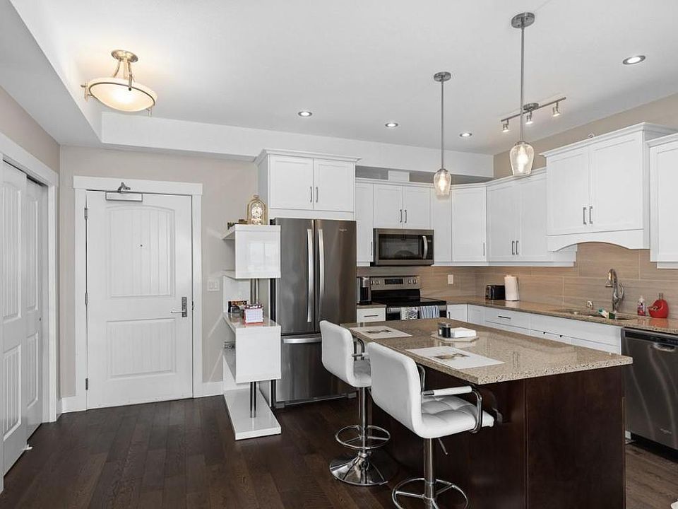1st image of 1165 Sutherland Ave #410