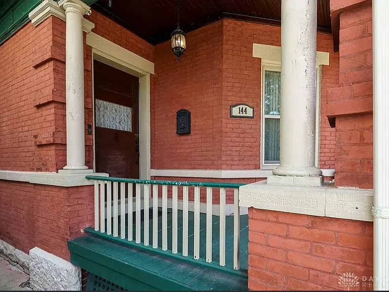 144 Central Ave — Photo 3