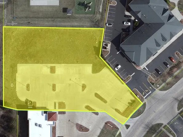 0 Carlemont Dr, Crystal Lake, IL 60014