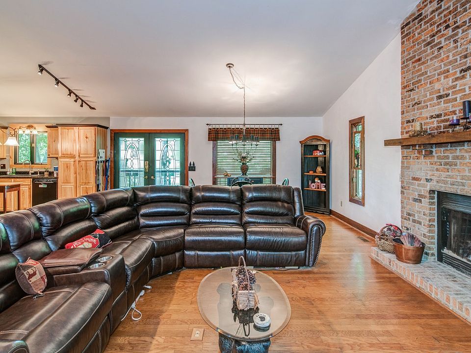 1147 Riverview Dr Ellijay, GA, 30540 Apartments for Rent Zillow