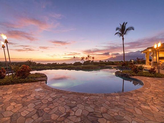2nd image of 67 Wailea Gateway Pl Unit 6-103