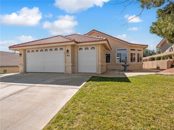 14861 Autumn Ln, Helendale, CA 92342