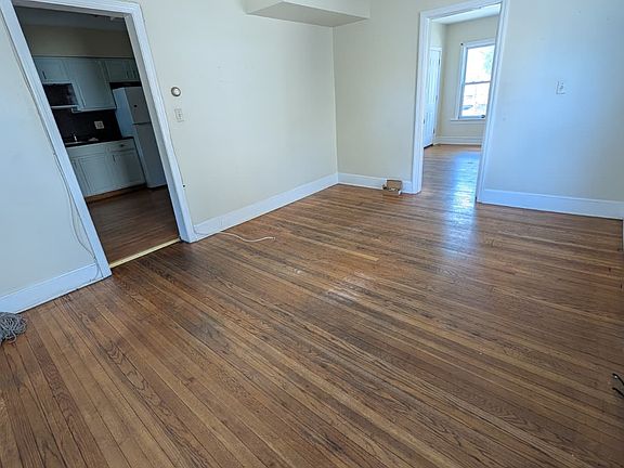 2nd image of 86 Main St #1