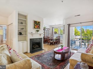 111 Watkins Pond Blvd #3-201, Rockville, MD 20850