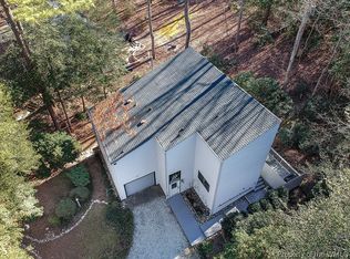 207 Sheffield Rd, Williamsburg, VA 23188