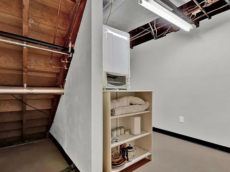 4852 Lila Dr — Photo 7