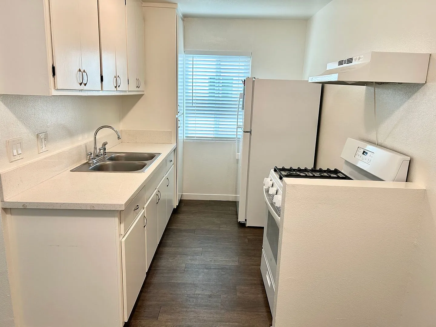49 - Royal Pines LLC — Photo 2