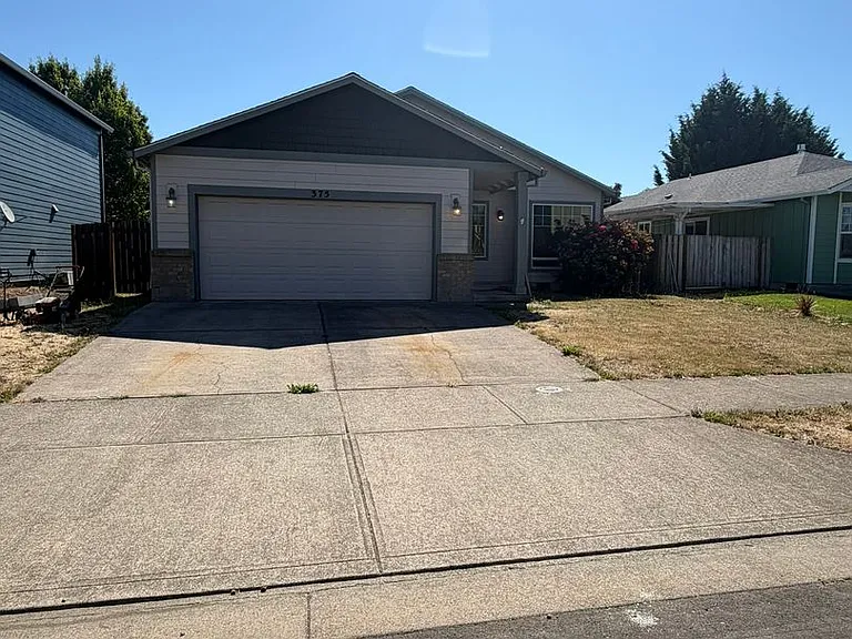 375 Twister St NE — Photo 2