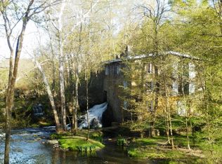 4918 Route 82, Salt Point, NY 12578