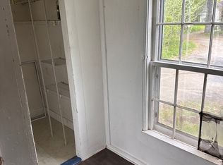 154 Depot St, Jamaica, VT 05343