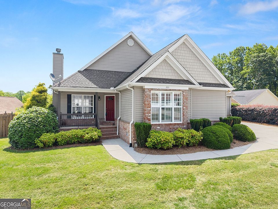1st image of 261 Legacy Dr