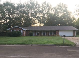 2007 Fillmore Dr, Tupelo, MS 38801