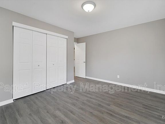 4th image of 4703 Turner St Unit 3