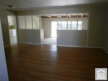 1st image of 1810 E Willow