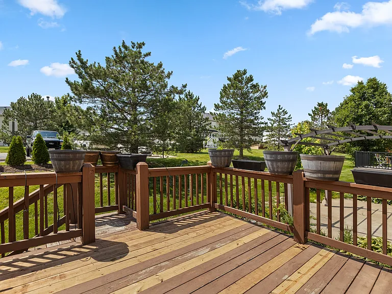 603 Country Village Dr — Photo 7