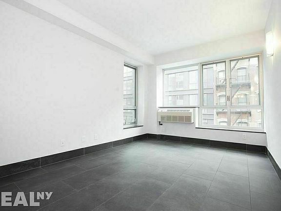 5th image of 164 Attorney St APT 306