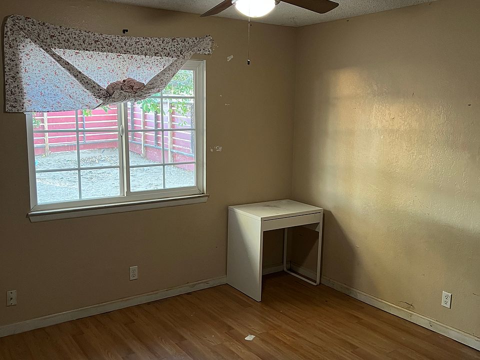 2nd image of 0 Ronar St