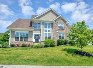 30 Welsh Farm Rd, Long Valley, NJ 07853