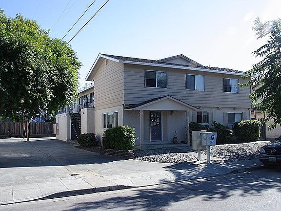 Street View. Apartment entrance from driveway.