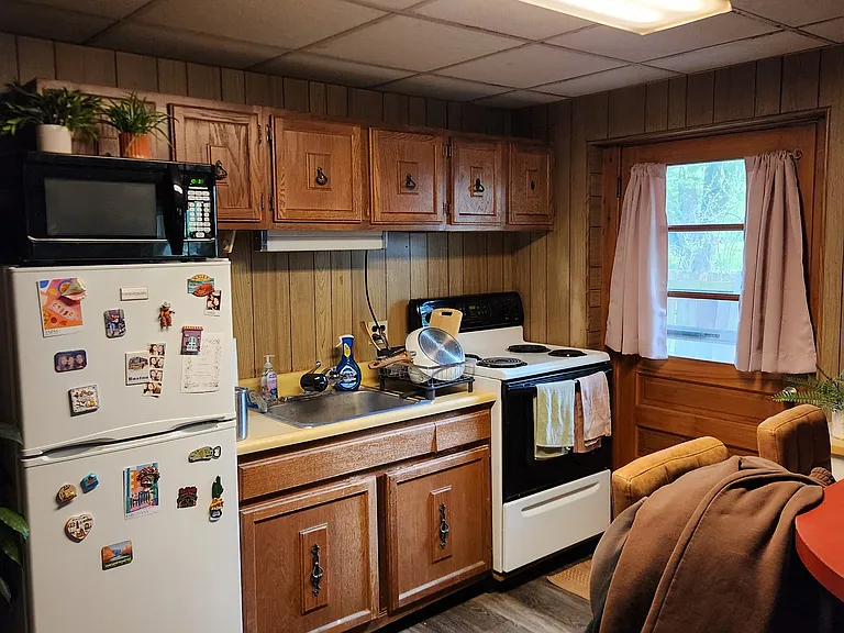 1105 S Allen St #B — Photo 2