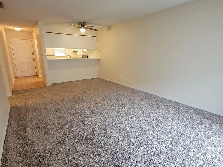 100 E Kentucky Ave #103-D — Photo 3