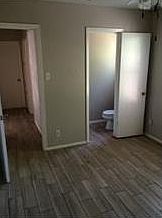5th image of 1400 Westcott Dr #B