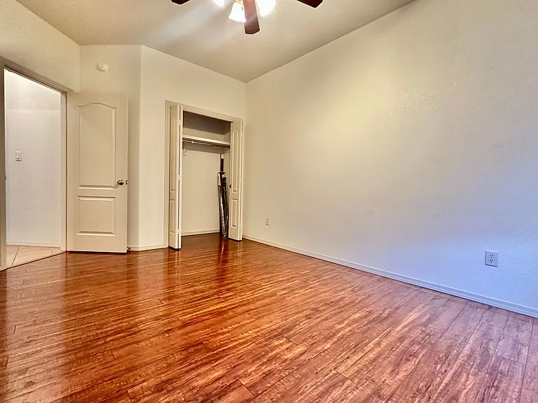 1104 San Miguel — Photo 3