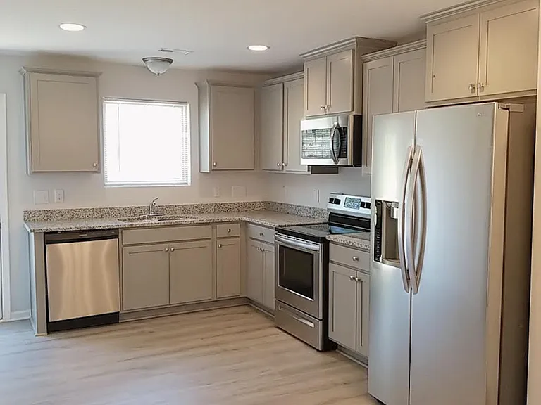 309 Switch St — Photo 11