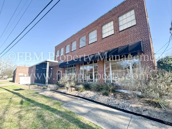 1300 W Main St APT 202, Waxahachie, TX 75165