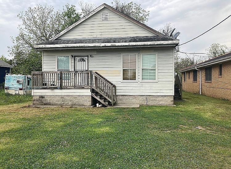 1st image of 1422 Deslonde St
