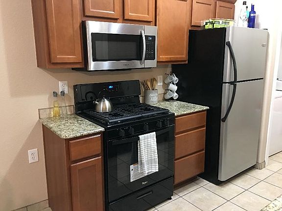2nd image of 6325 Reynolds Dr APT 105