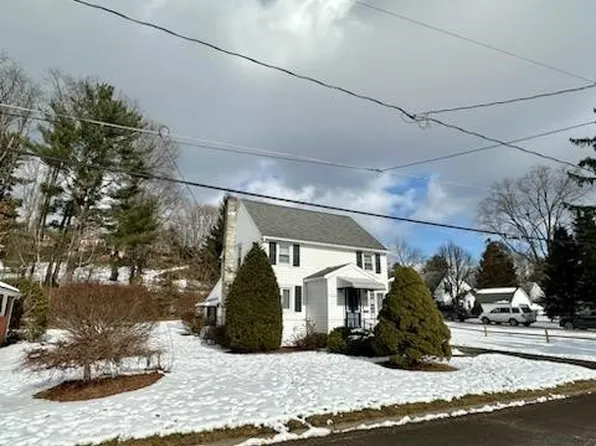 825 Grant St, Johnson City, NY 13790