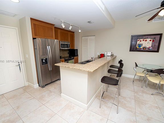 5th image of 55 Merrick Way APT 613