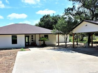 95 Ridgeview Dr, Pleasanton, TX 78064