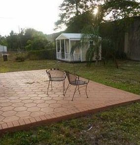 5th image of 1832 Lauderdale Manor Dr
