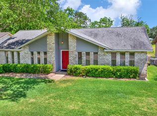 4103 Ravine Dr, Friendswood, TX 77546