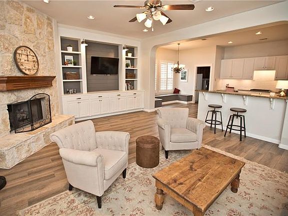 4th image of 11517 Via Grande Dr