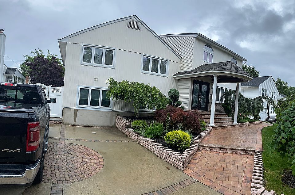 1st image of 785 Wenwood Dr
